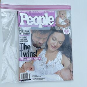 People Magazine Angelina Jolie and Brad Pitt The Twins! August 18 2008